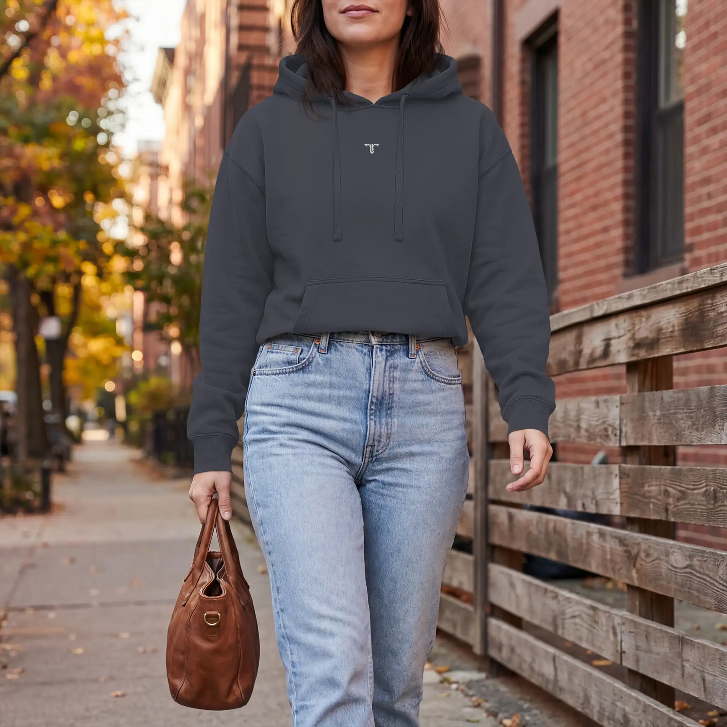 Timeless independent pullover hoody